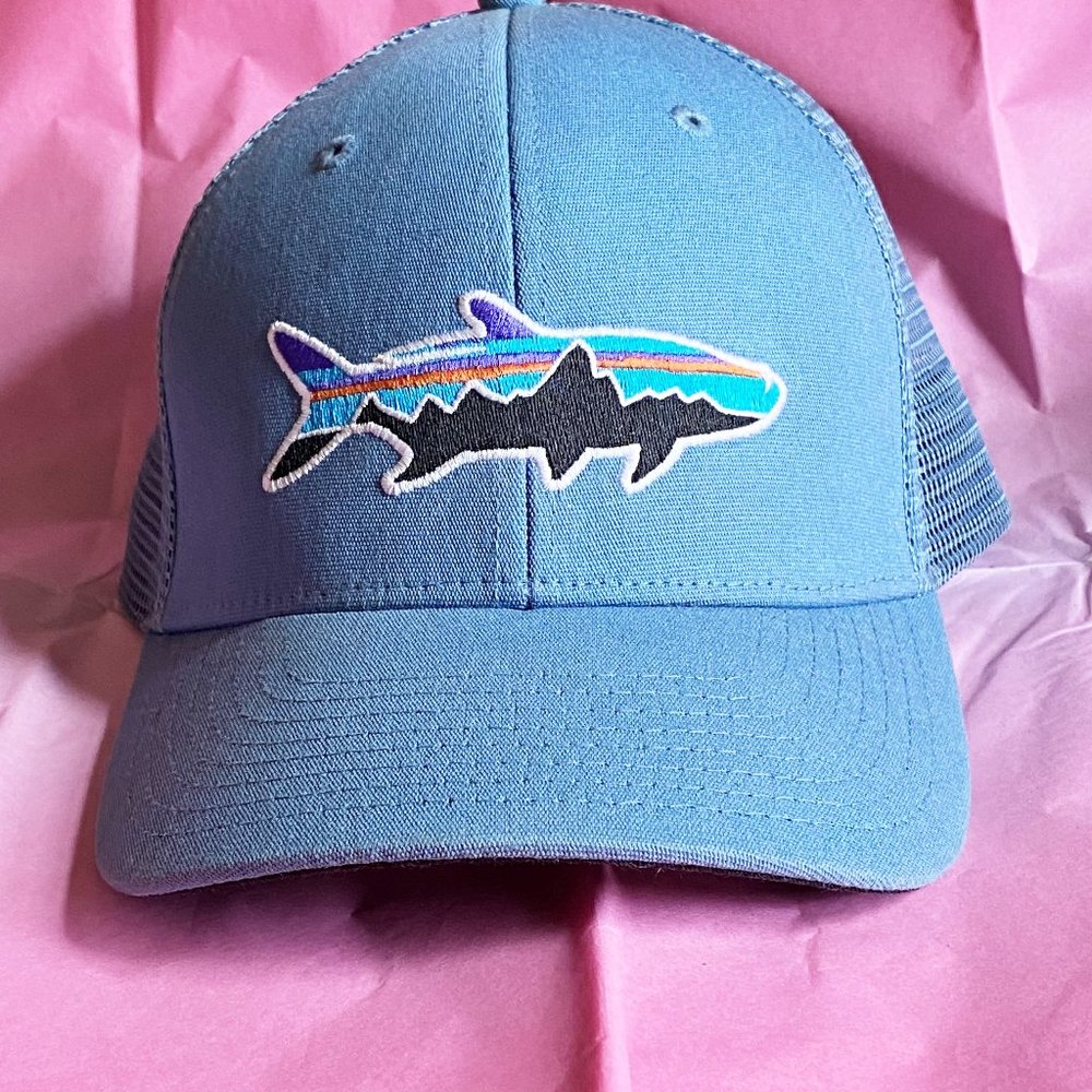 PATAGONIA FITZ ROY TROUT TRUCKER HAT ONE SIZE